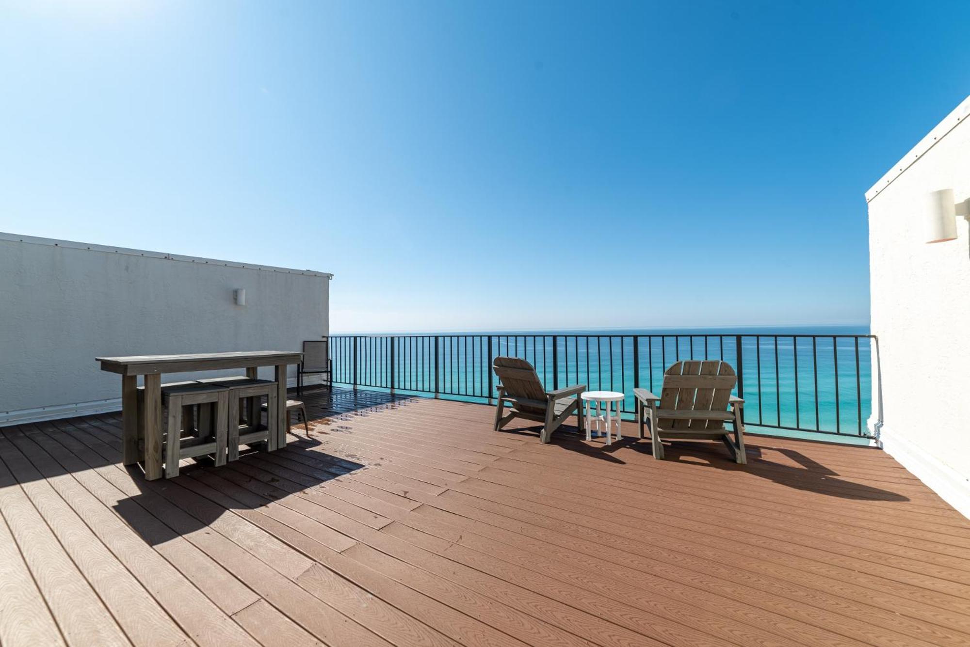 Edgewater 2-1202 'shore Fun Penthouse'